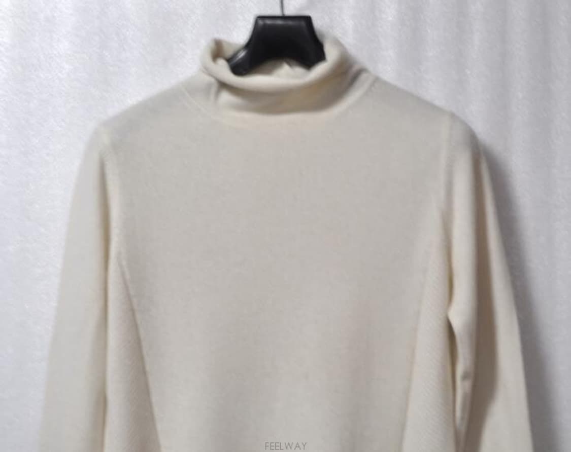 IzzatBaba(아이잗바바)/여성캐시미어목폴라(캐시미어100%사이즈55 상품이미지3