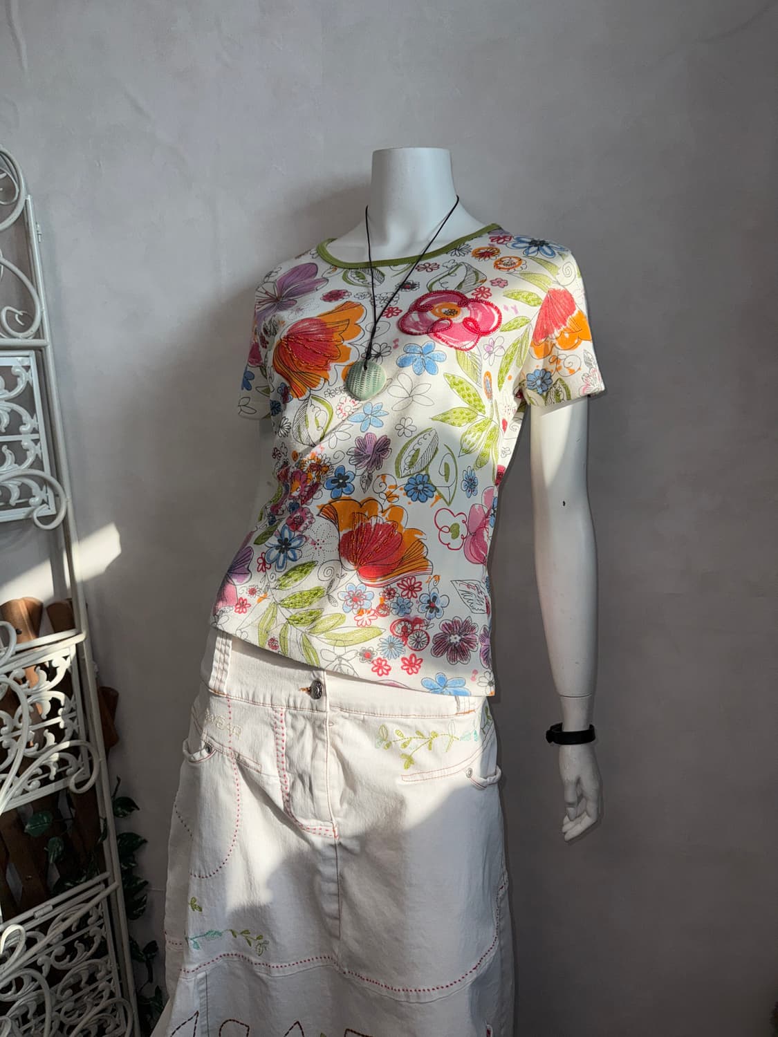 Monte Milano bohemian flower beads 반팔티  상품이미지4