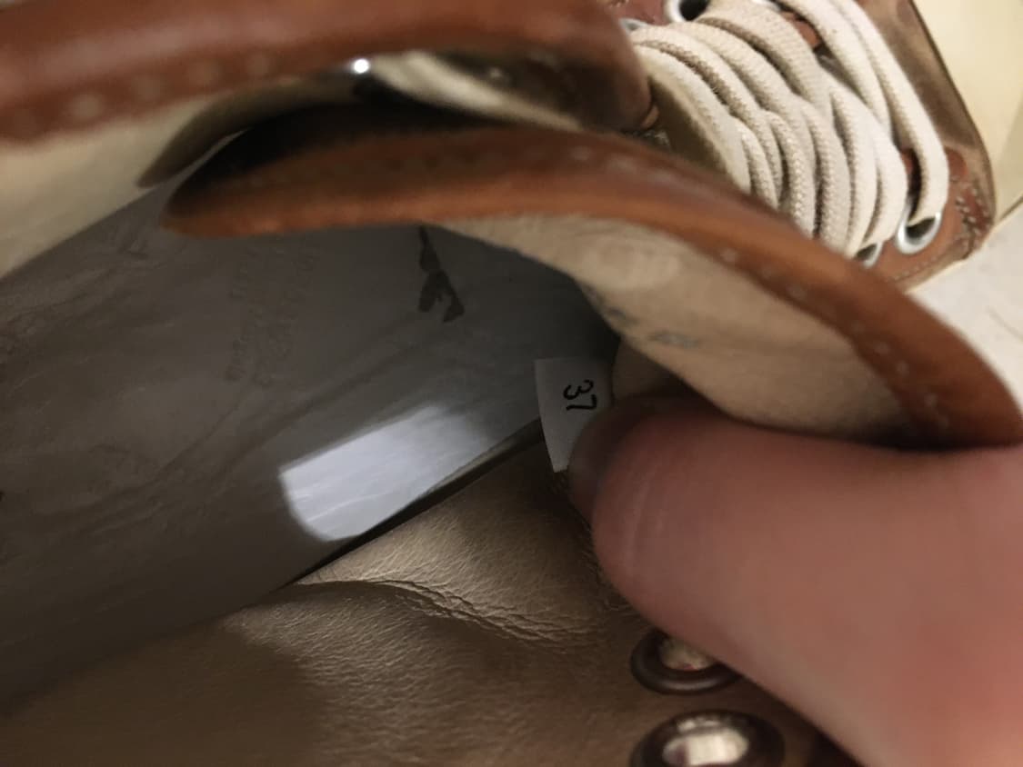 프라다 레더  하이탑 스니커즈 상품이미지9