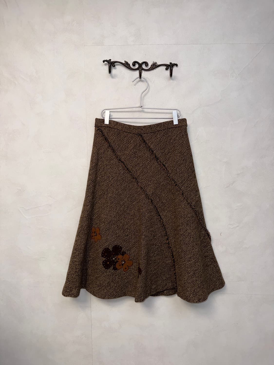 Brown bohemian flower patch wool skirt 상품이미지2