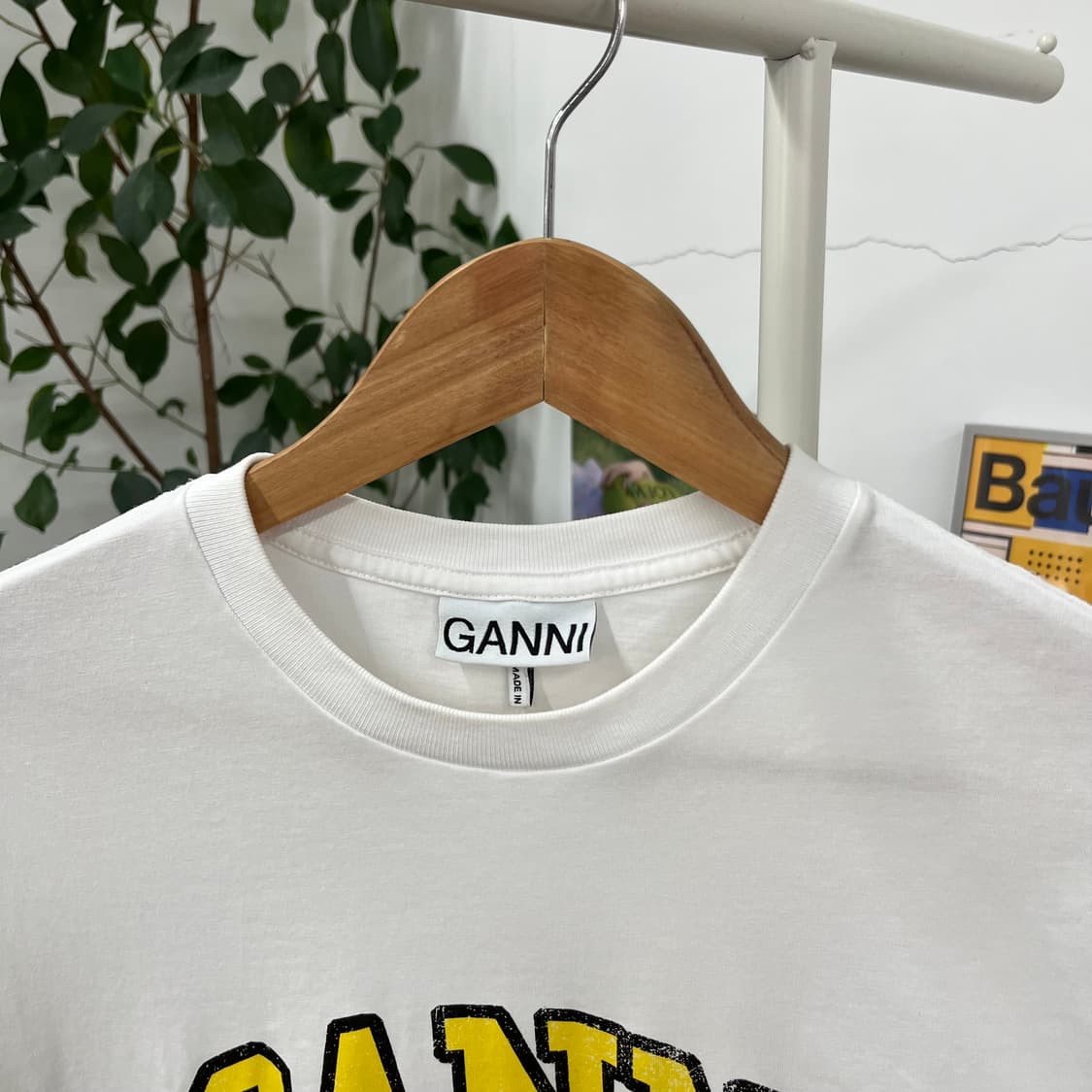 가니 반팔 티셔츠 M 상품이미지3