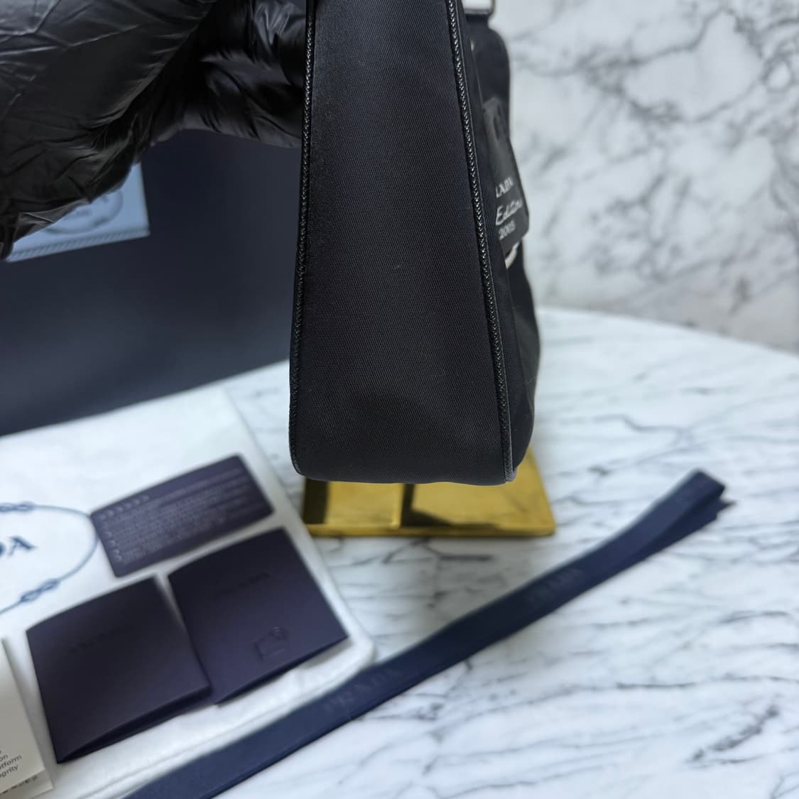 프라다 2005 리에디션 미니 호보백 숄더백 신형 상품이미지5