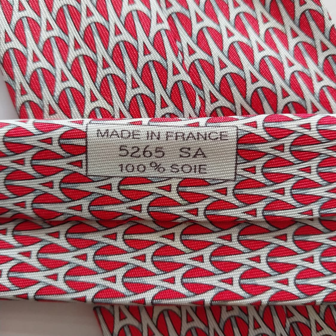 에르메스 실크 레드 에펠탑 패턴 넥타이 9.4cm A+등급 K1371
 상품이미지10