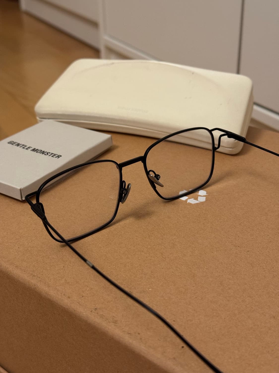 젠틀몬스터 오타스 블랙 OTAS-M01 상품이미지3