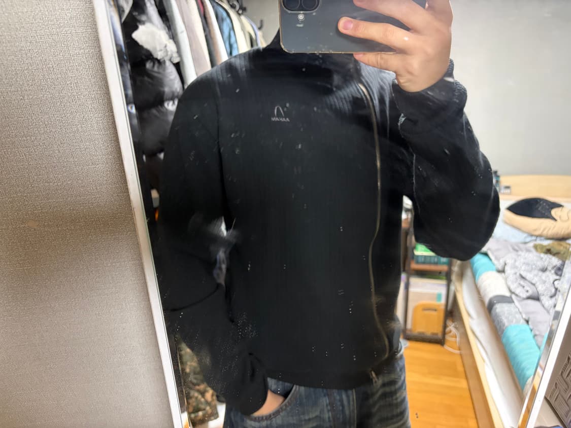 Aakam side neck zip-up 상품이미지3