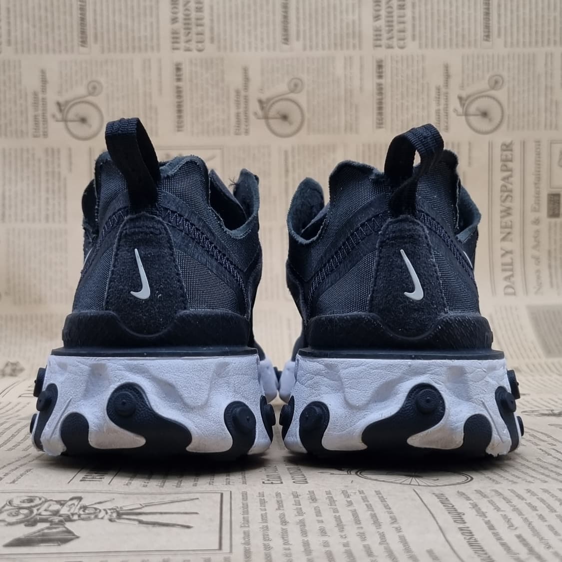 나이키 리액트 엘리먼트 55 운동화240 상품이미지4