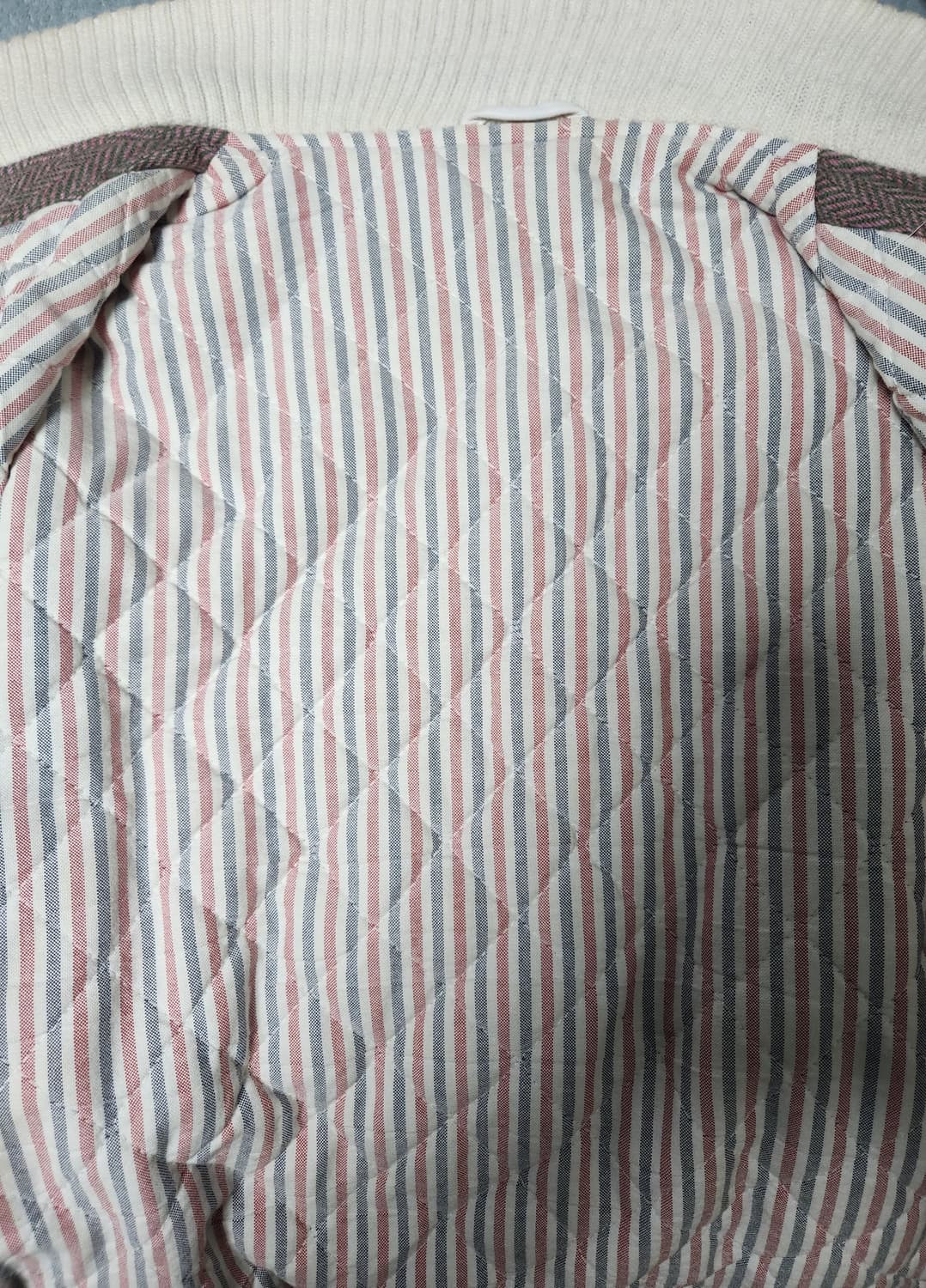 톰브라운 바시티자켓 XS (90-95) 상품이미지4