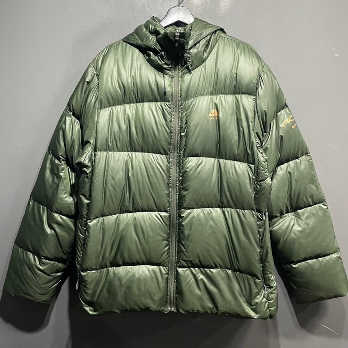 나이키 acg 올드스쿨 패딩 상품이미지2