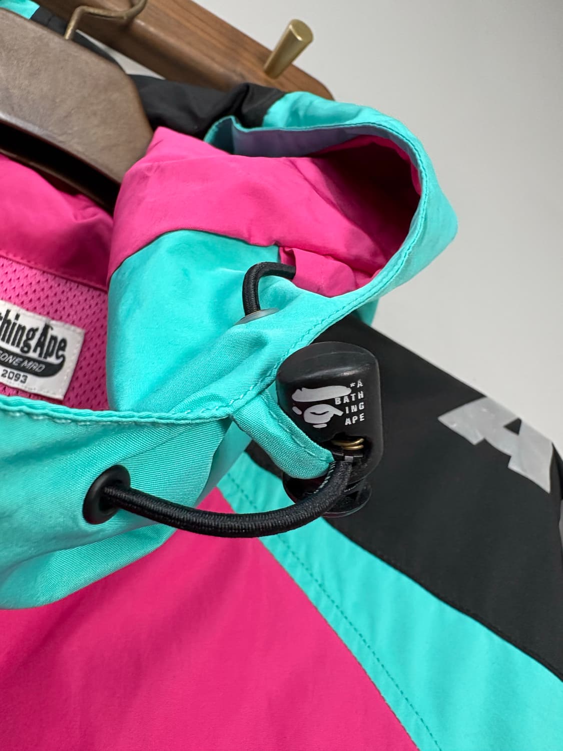 베이프 ss20 컬러블록 포켓터블 나일론 윈드브레이커 핑크자켓 A3205 상품이미지3