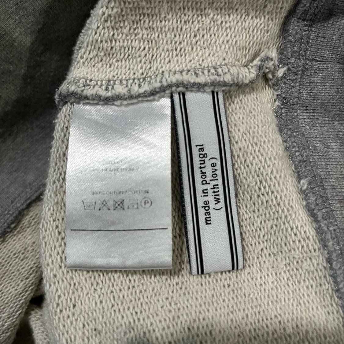 아미 그레이컬러 맨투맨 상품이미지4