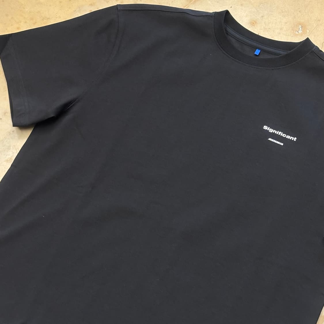 🫶🏻 새상품 아더에러 Black 반팔티 🫶🏻 상품이미지2