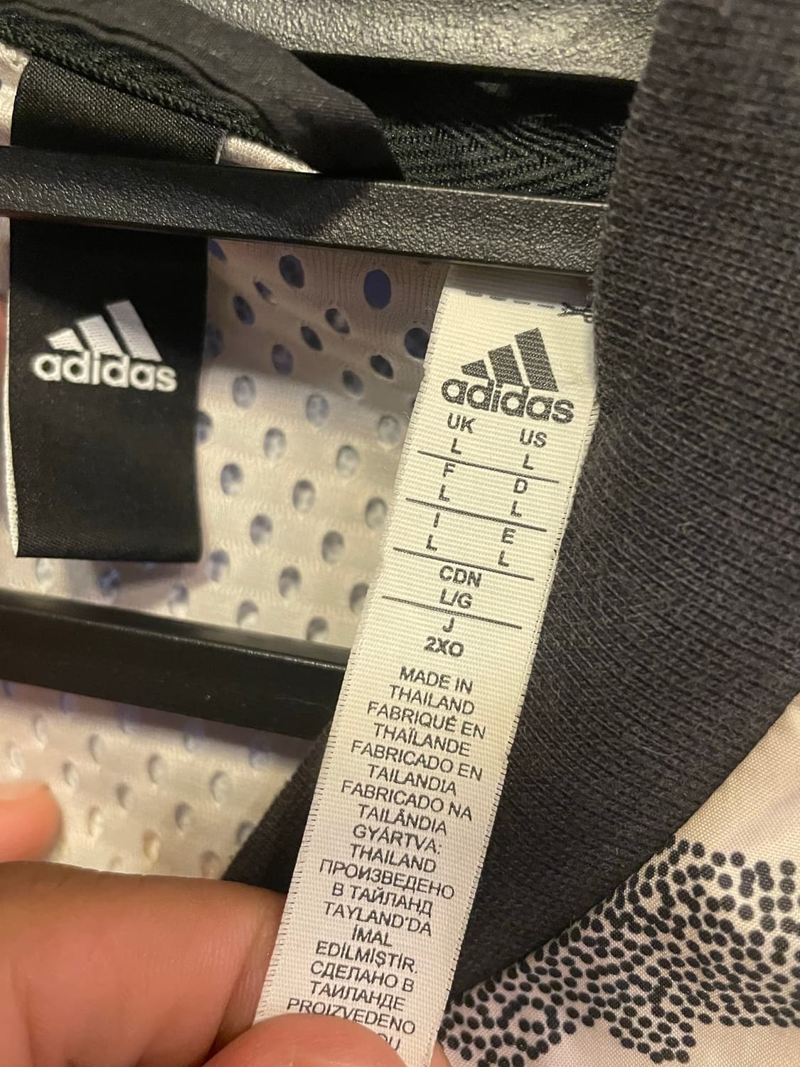 아디다스 바람막이 L 사이즈. 상품이미지3