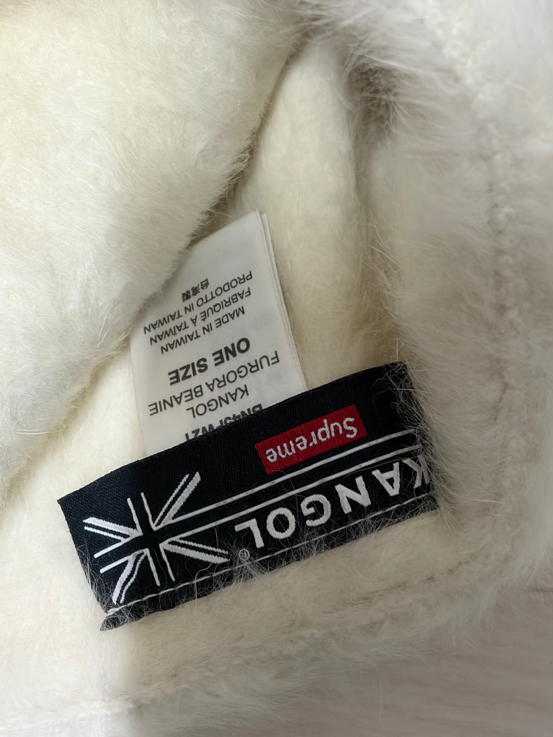 슈프림 캉골 퍼고라 앙고라 비니 모자 화이트 상품이미지3