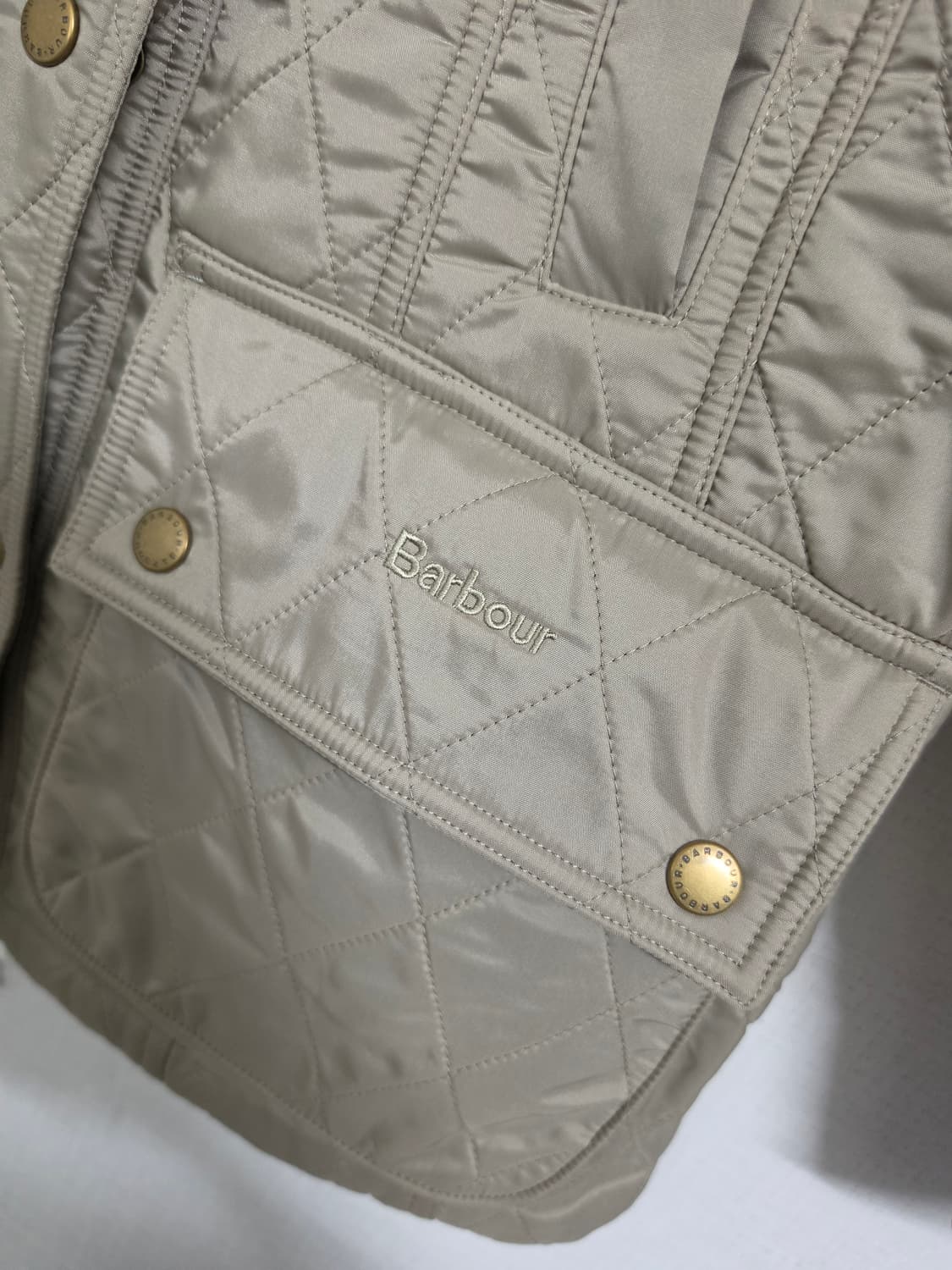 바버 여성 퀼팅 자켓 UK8 상품이미지2