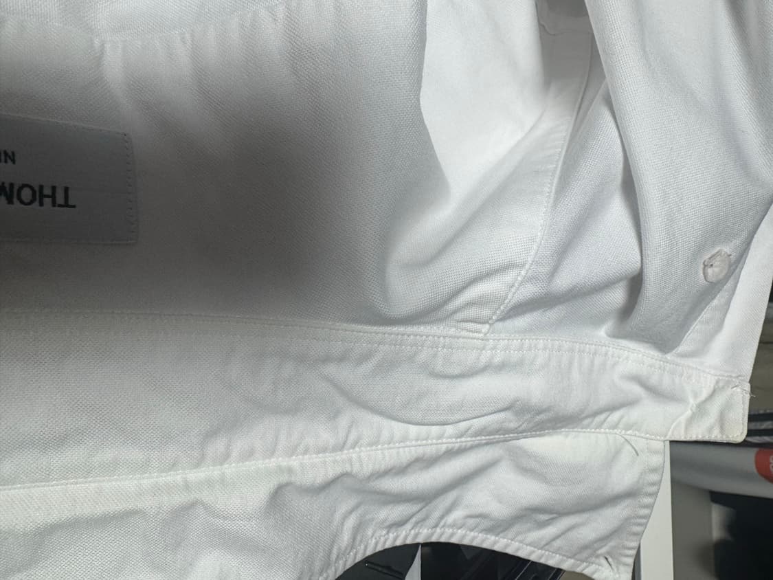 [5사이즈] 톰브라운 암밴드 셔츠 화이트 상품이미지5