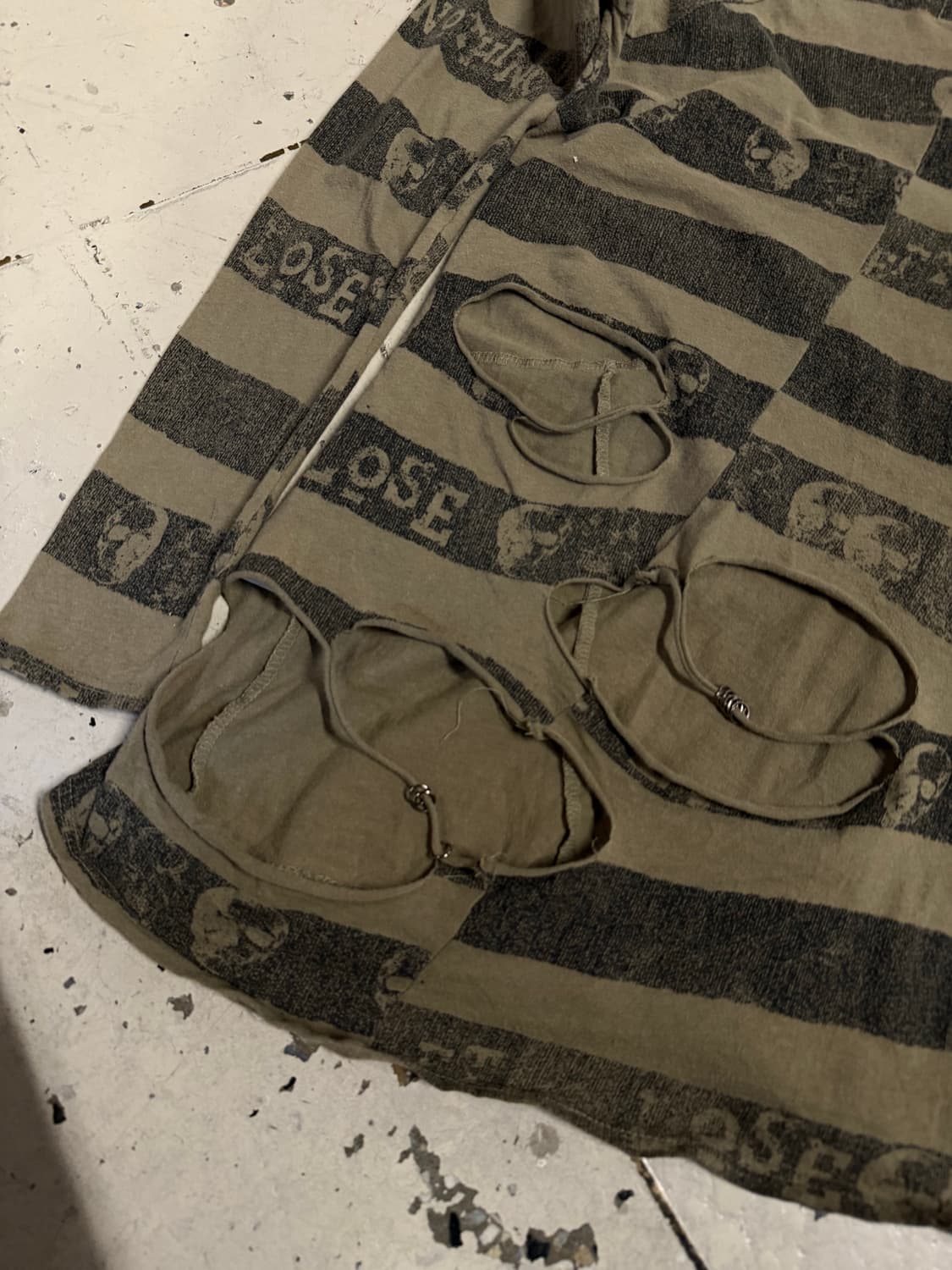 Heaven and Earth cutting long sleeve 상품이미지10