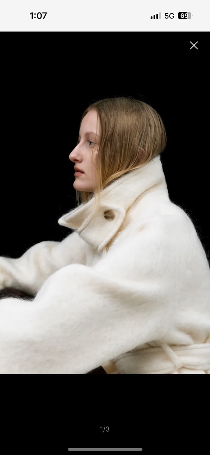 화려한 날들 이수빈 코트 아틀리에나인 헤어리 하프 코트 상품이미지1