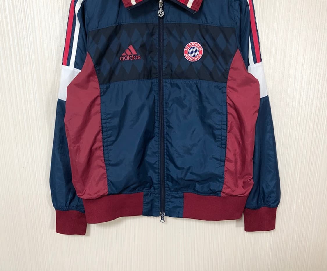 아디다스 바이에른뮌헨 올드자켓/우븐윈드자켓 M(해외) 상품이미지3