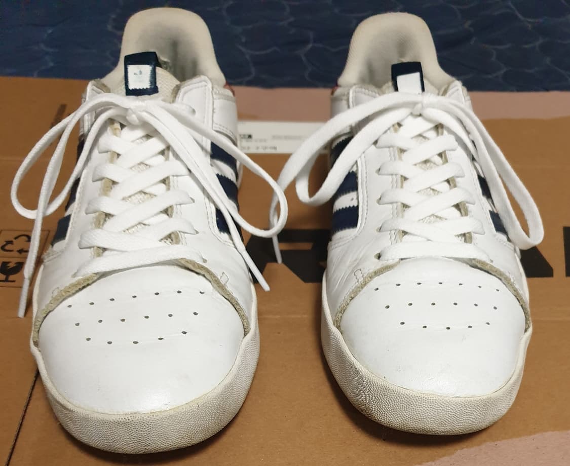 아디다스 스니커즈 화이트 (260) 상품이미지1