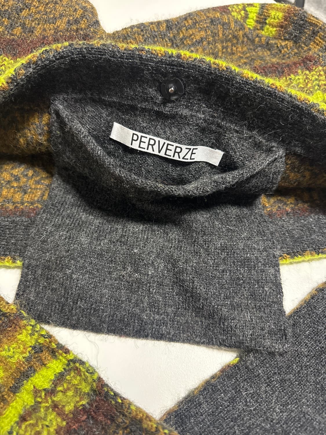 퍼버즈 뉴스페이퍼백 상품이미지4