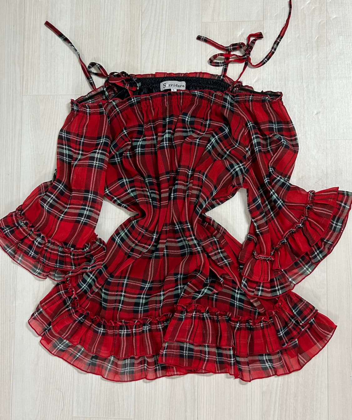 Sorridere 케케체깔 체크무드 오프숄더 리본탑 상품이미지1