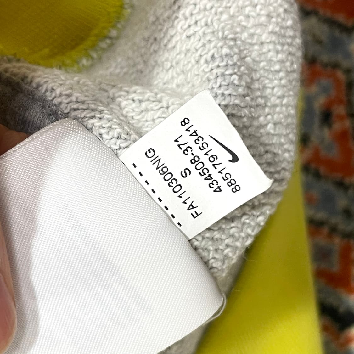 나이키 스몰로고 옐로우 배색 후드집업 여성S 상품이미지5