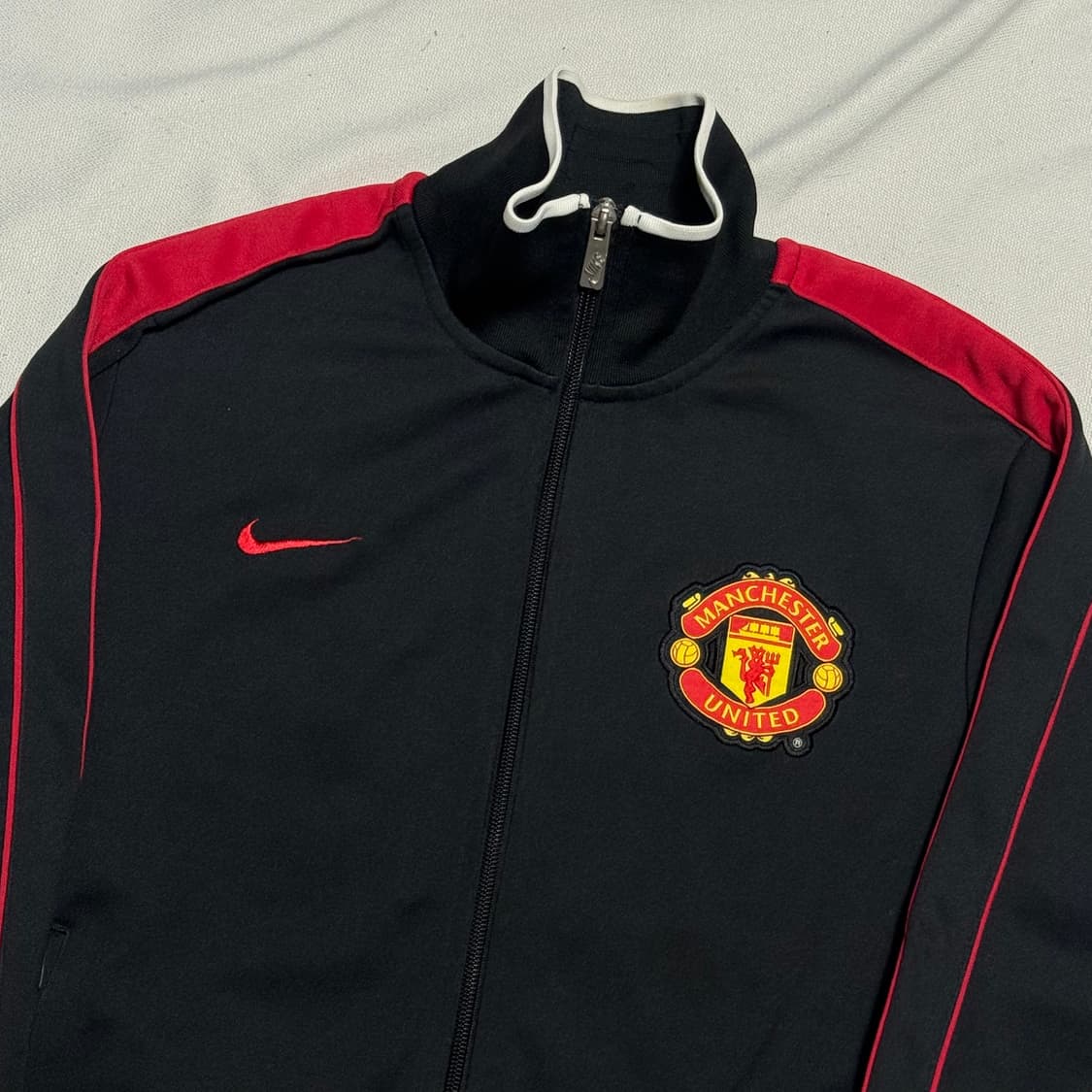 L 나이키 맨체스터 유나이티드 블랙/레드 트랙탑 저지 상품이미지1