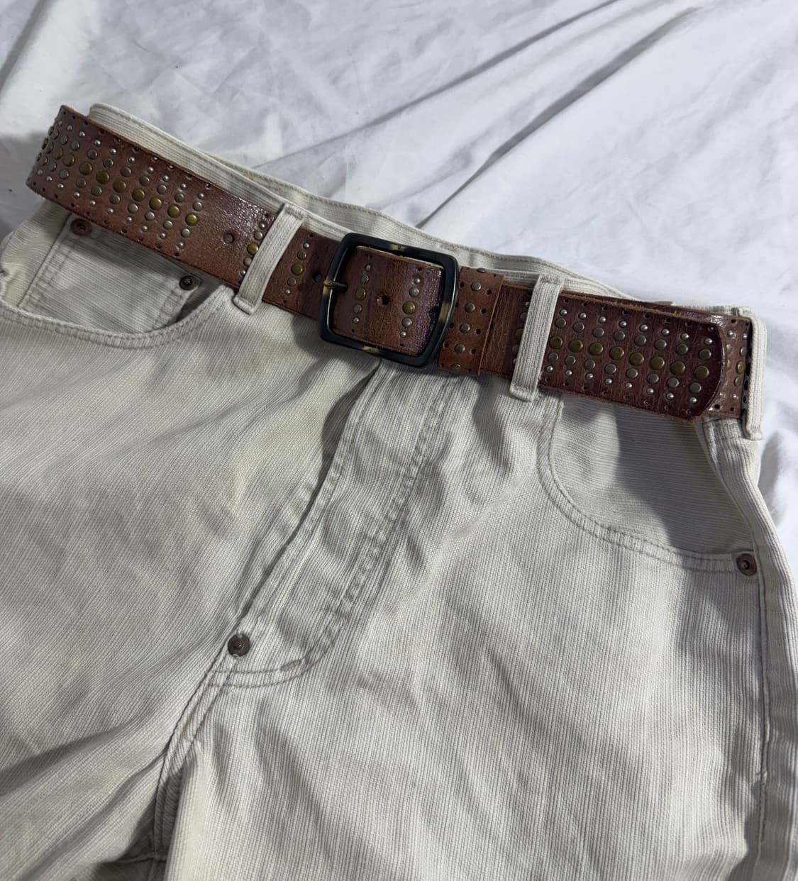 빈티지 볼 스터드 레더 벨트 상품이미지1