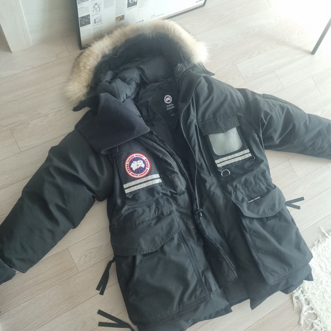 캐나다구스 스노우만트라 m 팝니다. 상품이미지1