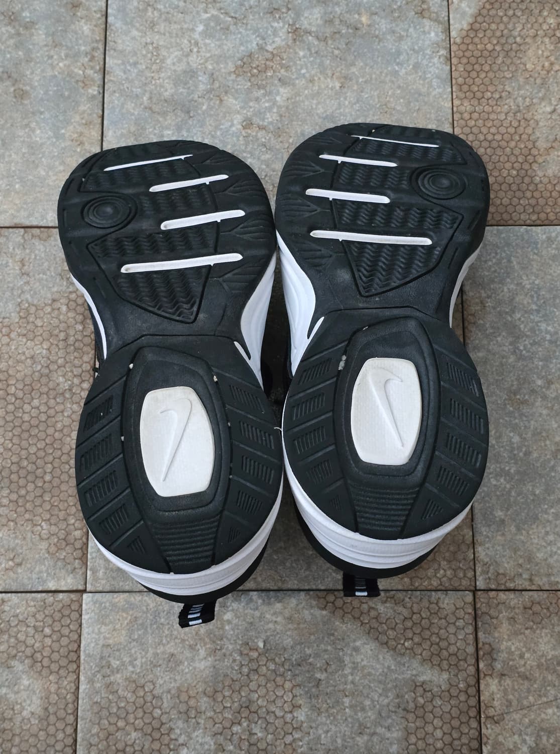 (235)나이키 m2k 테크노 블랙 오일 그레이 상품이미지9