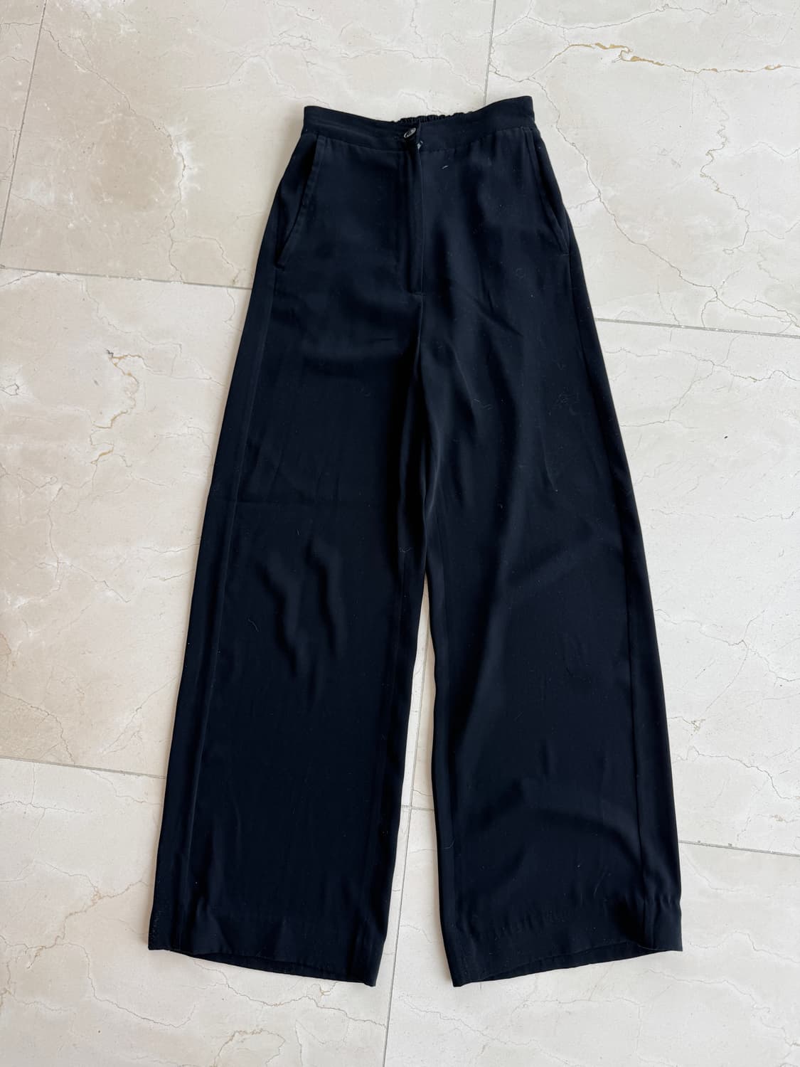 엠엠식스 MM6 후들후들한 세미와이드 팬츠 블랙 36  상품이미지1