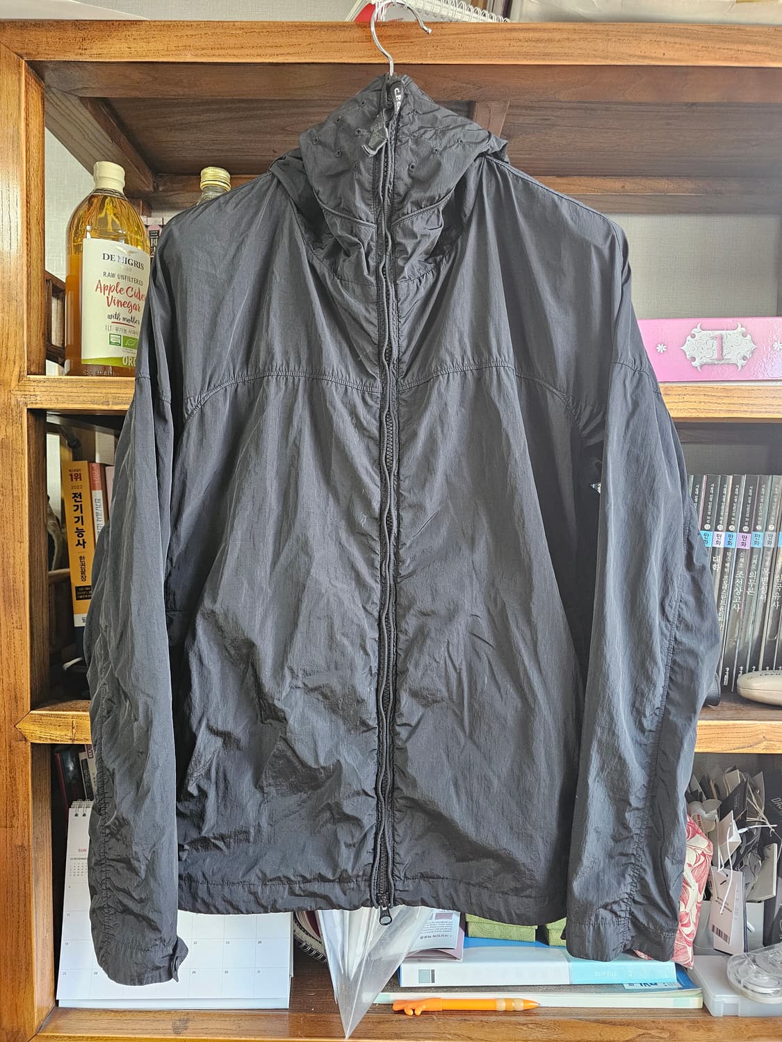 씨피컴퍼니 나일론 블랙 자켓 팔아요 cp컴퍼니 상태 아주 좋음 상품이미지2