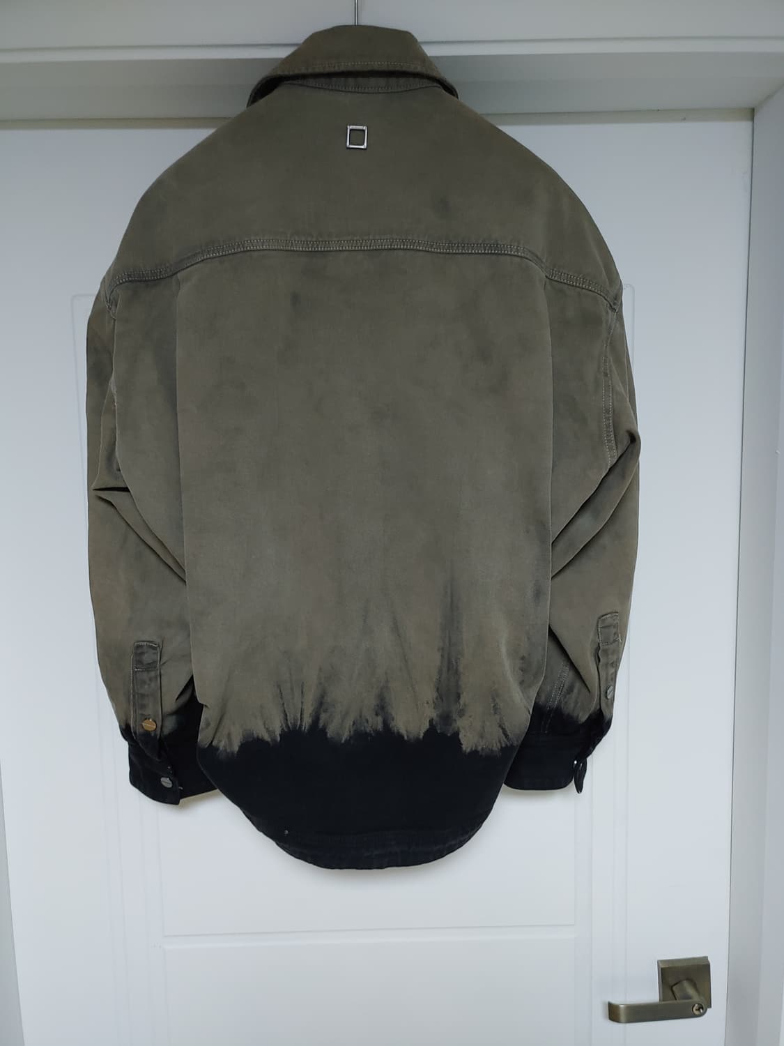 우영미 22fw 블리치드 샘플 자켓 팝니다 상품이미지6