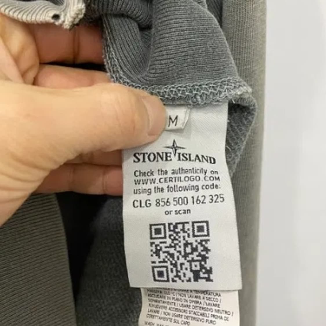 7203. 스톤아일랜드 로고 후드집업 (M)  상품이미지3