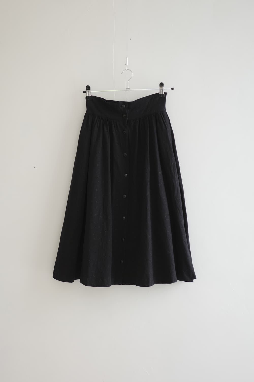 Peyton place 블랙 펀칭 레이스 롱 스커트 상품이미지1