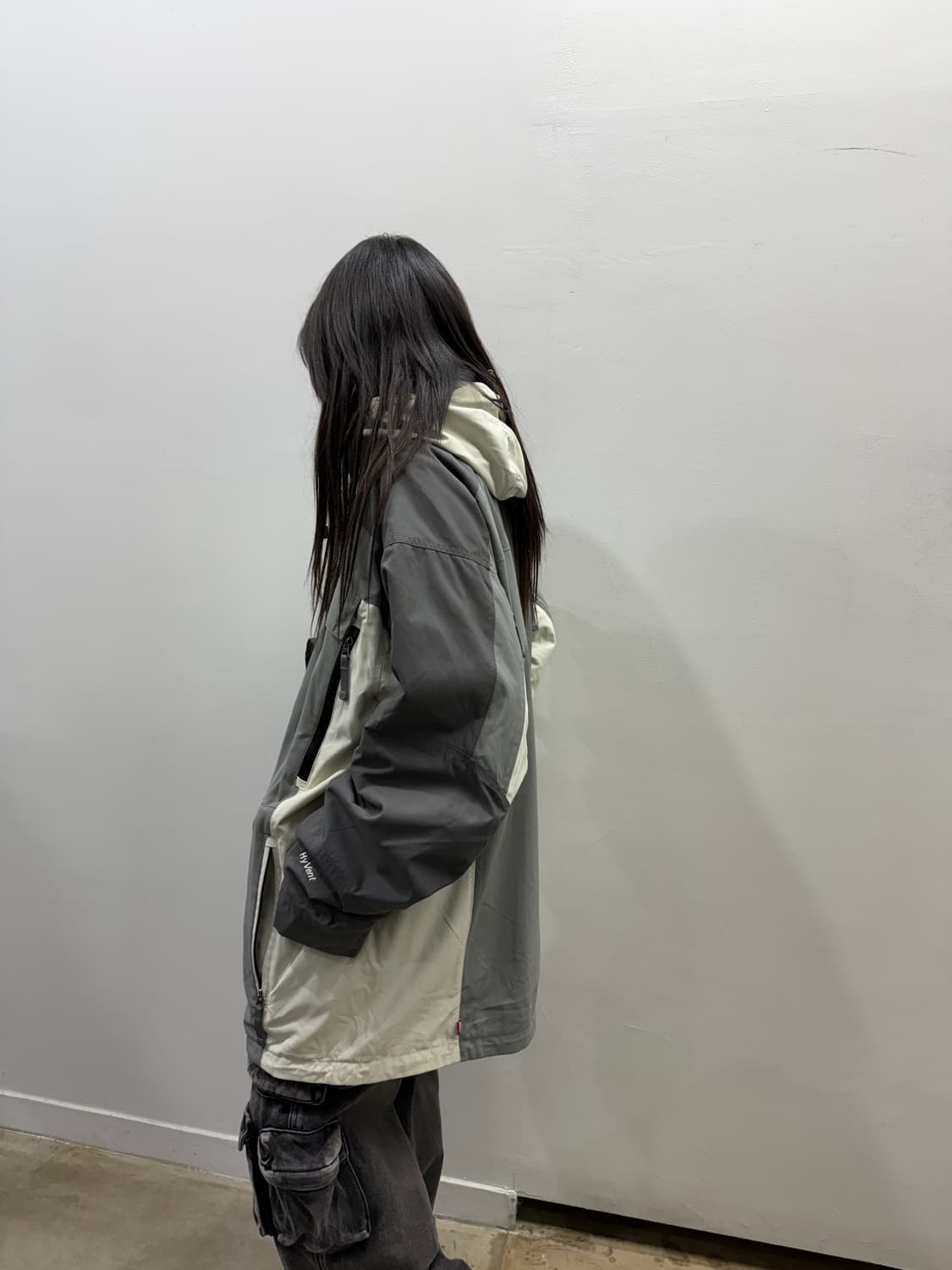 노스페이스 하이벤트 그레이&화이트 윈드브레이커 상품이미지5