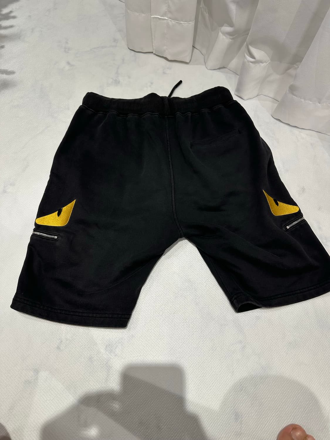 펜디 몬스터 아이 반바지 46 사이즈 상품이미지3