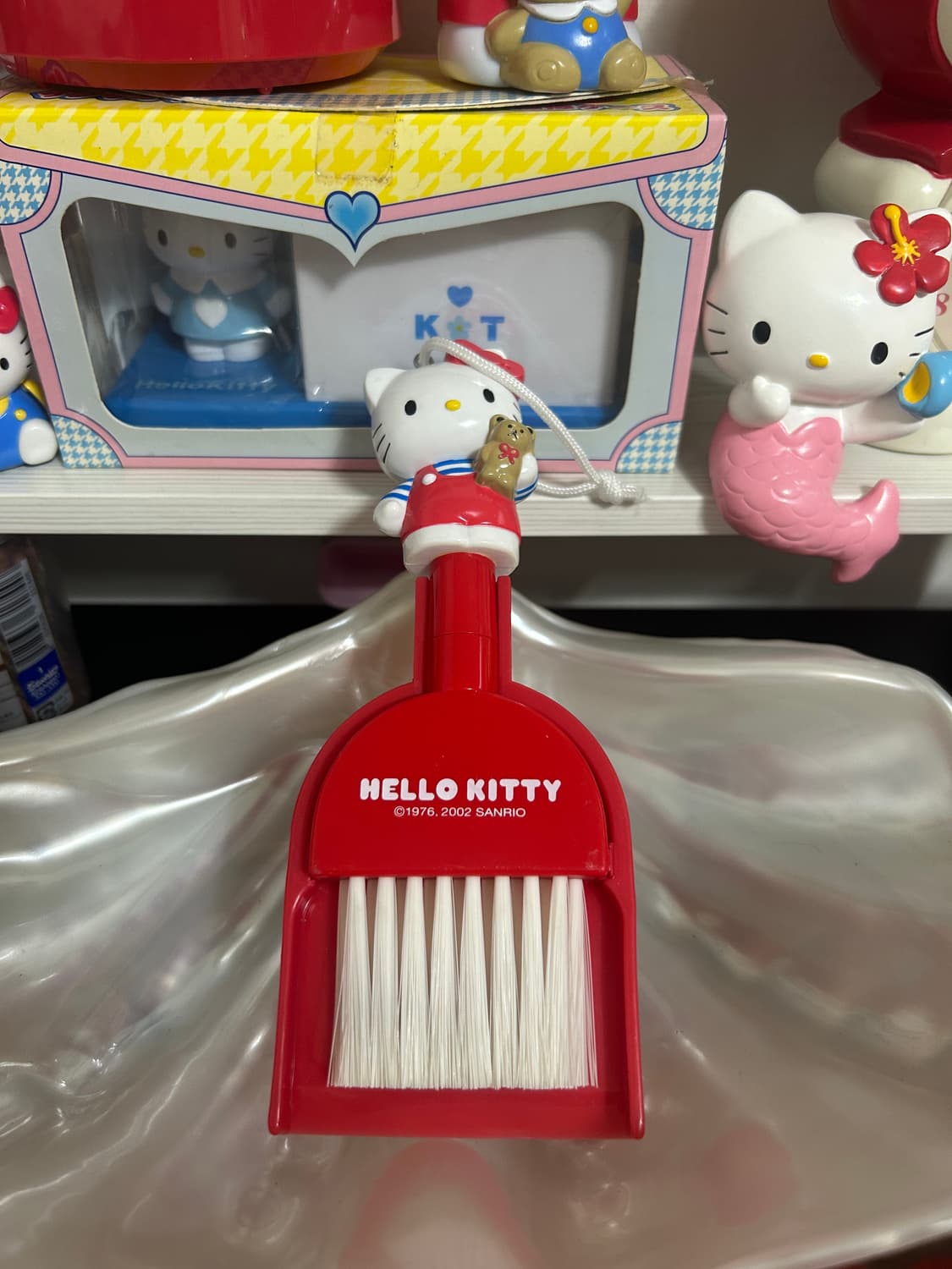산리오 고전키티 키티 빗자루 상품이미지1