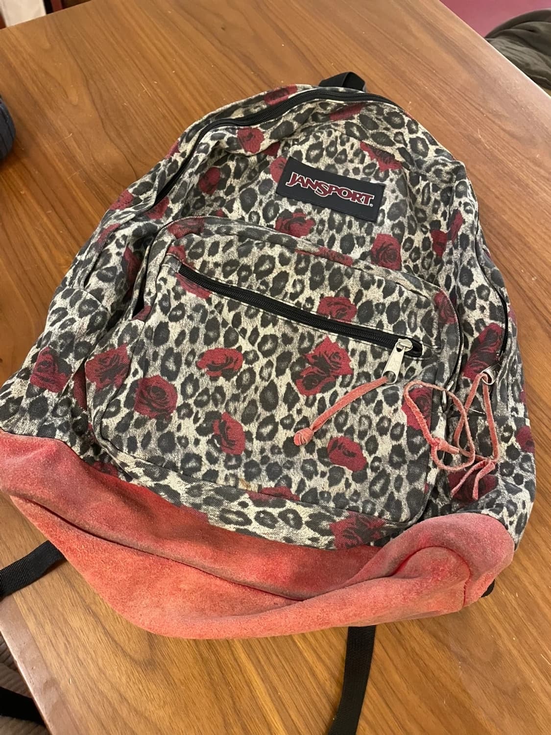 잔스포츠 레오파드 장미 백팩 상품이미지1