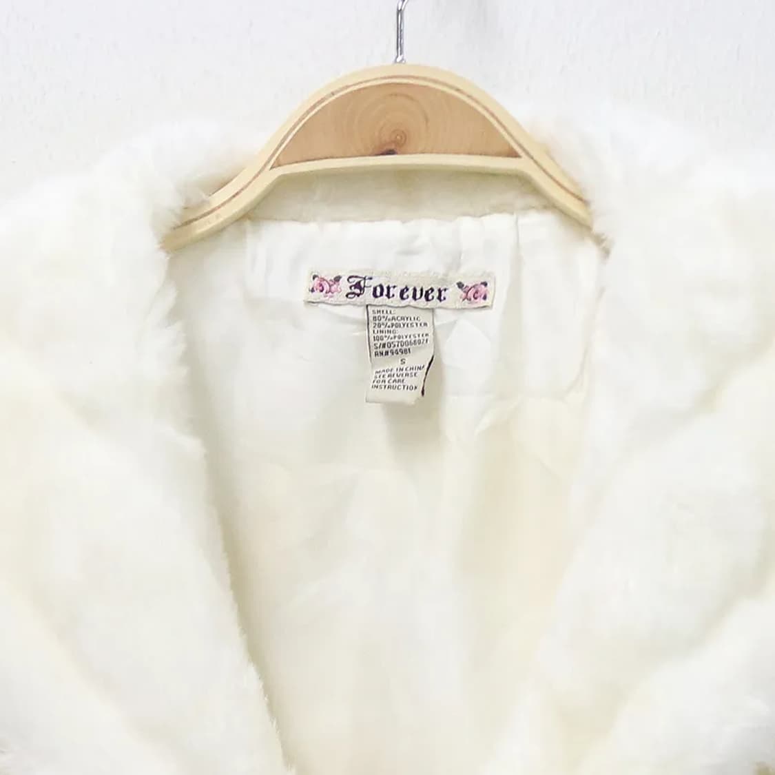FOREVER 라떼갸루 페이크퍼 크롭 자켓 63107 상품이미지5