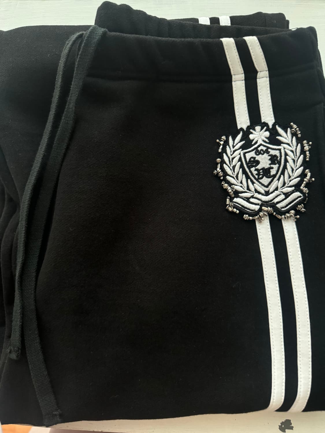 (L)604services 604서비스 비디드 스쿨로고 트랙팬츠 상품이미지4