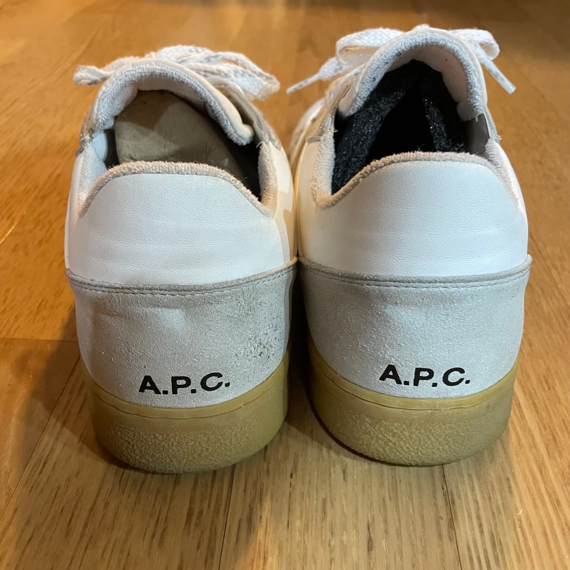 A.P.C 아페쎄 스니커즈 260 상품이미지4