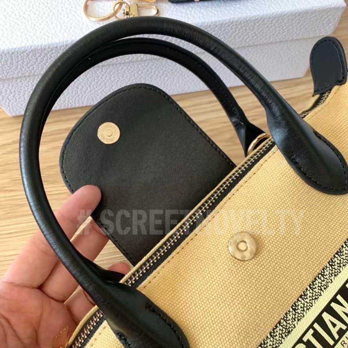 디올 뷰티 리미티드 미니 핸들백 크로스백 상품이미지10