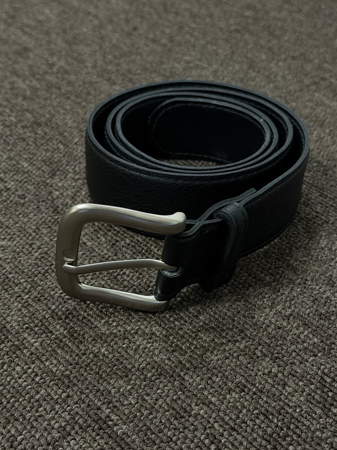 볼드 레더 벨트 블랙 상품이미지1