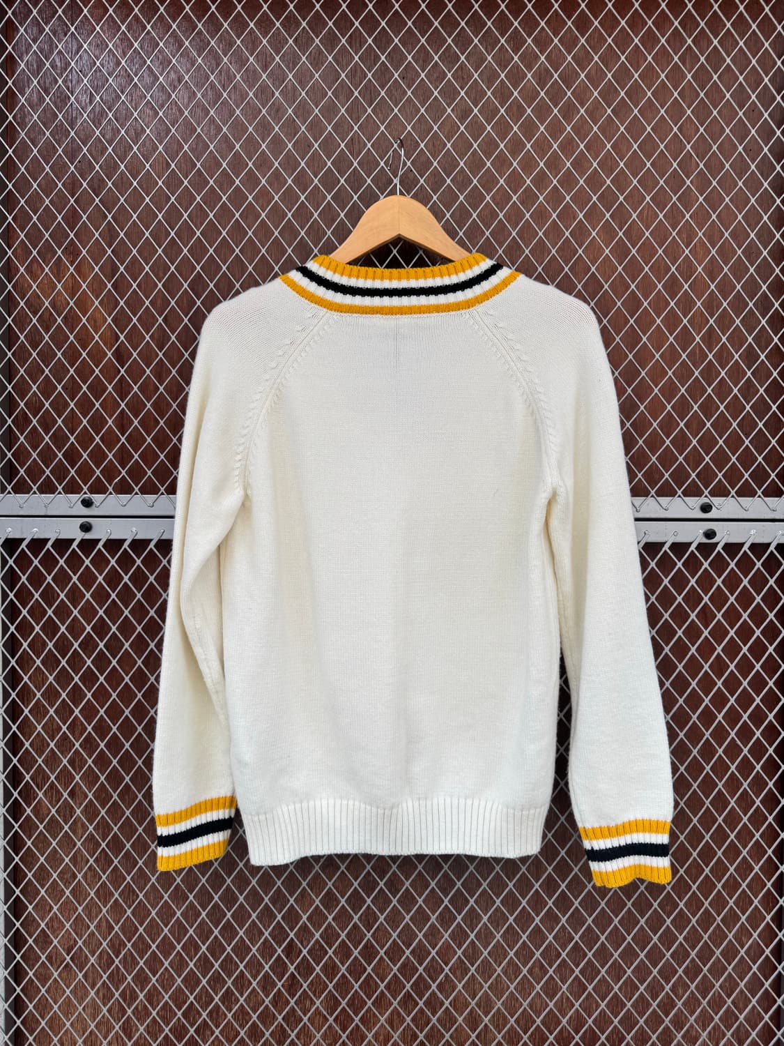 마쥬 maje 배색 브이넥 울 니트 1 상품이미지9