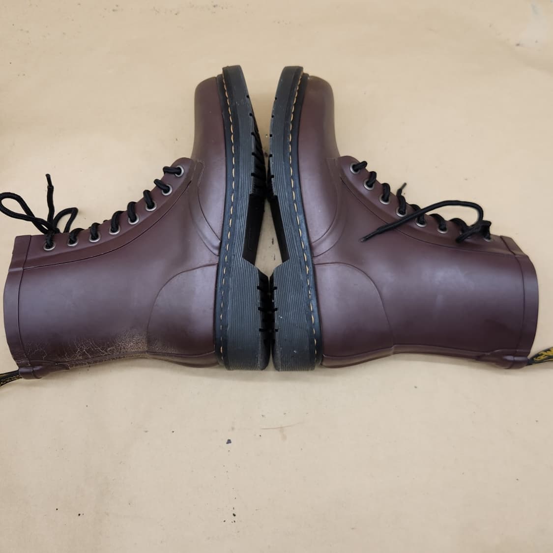 닥터마틴 8홀 레인부츠 250~255 상품이미지5