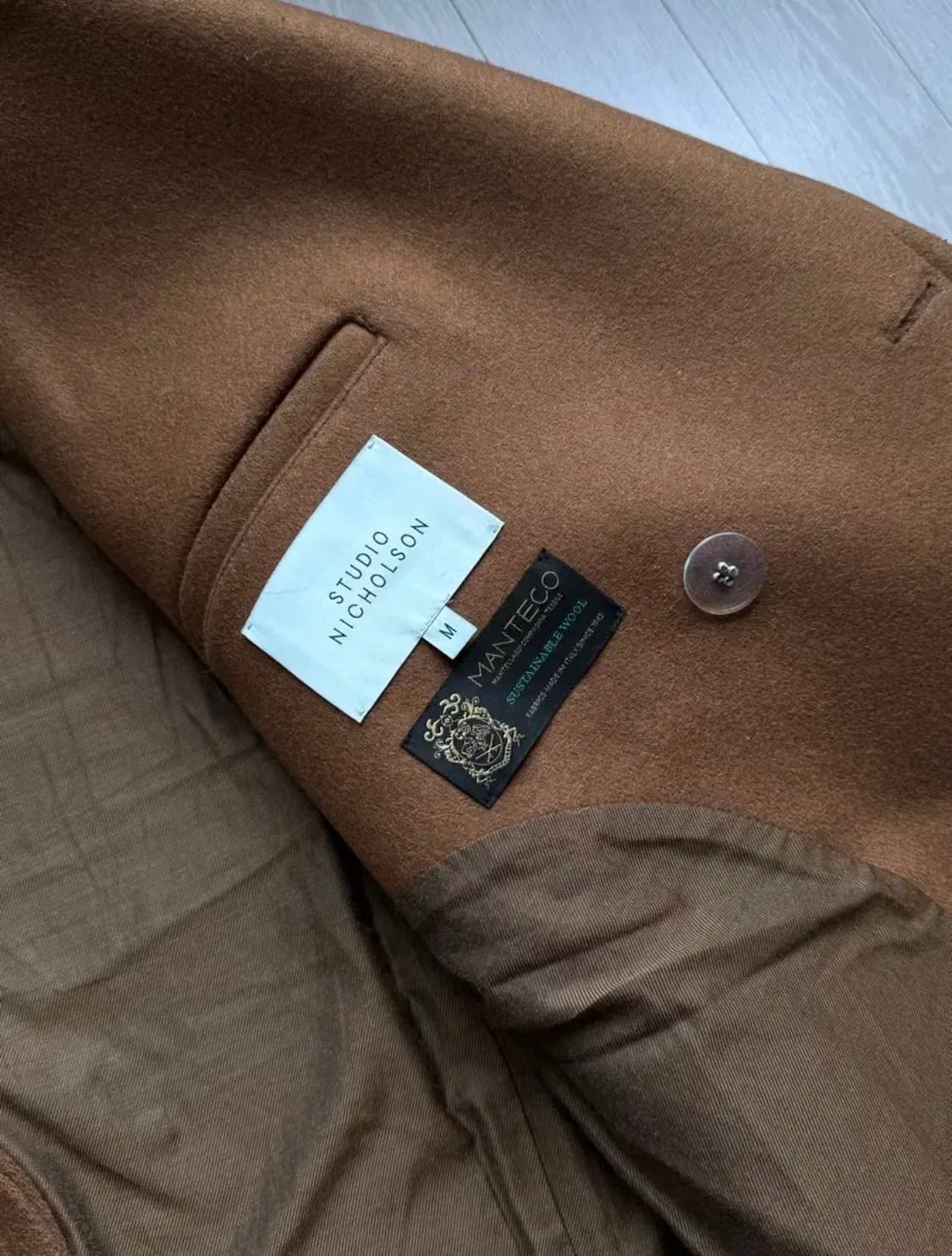 스튜디오니콜슨 피코트 짙은 카멜 구매가 110만 상품이미지2