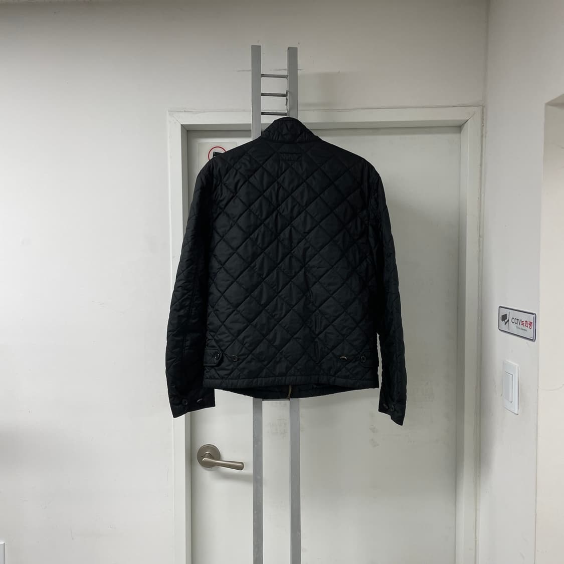 폴로 랄프로렌 퀄팅 자켓 블랙 M 상품이미지5