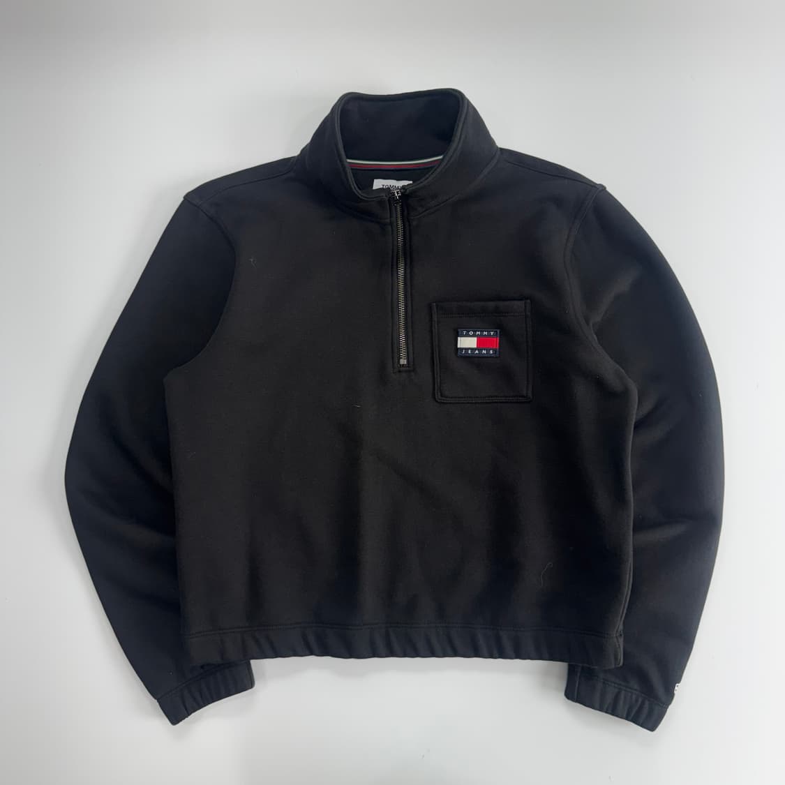 Tommy jeans 타미 진스 스몰로고 반집업 블랙 맨투맨  상품이미지3