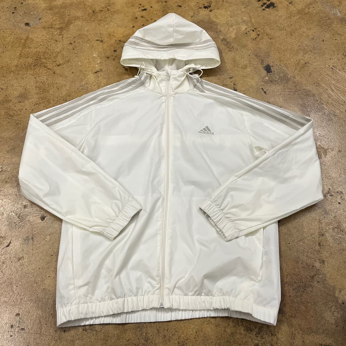 아디다스 화이트 바람막이  상품이미지2